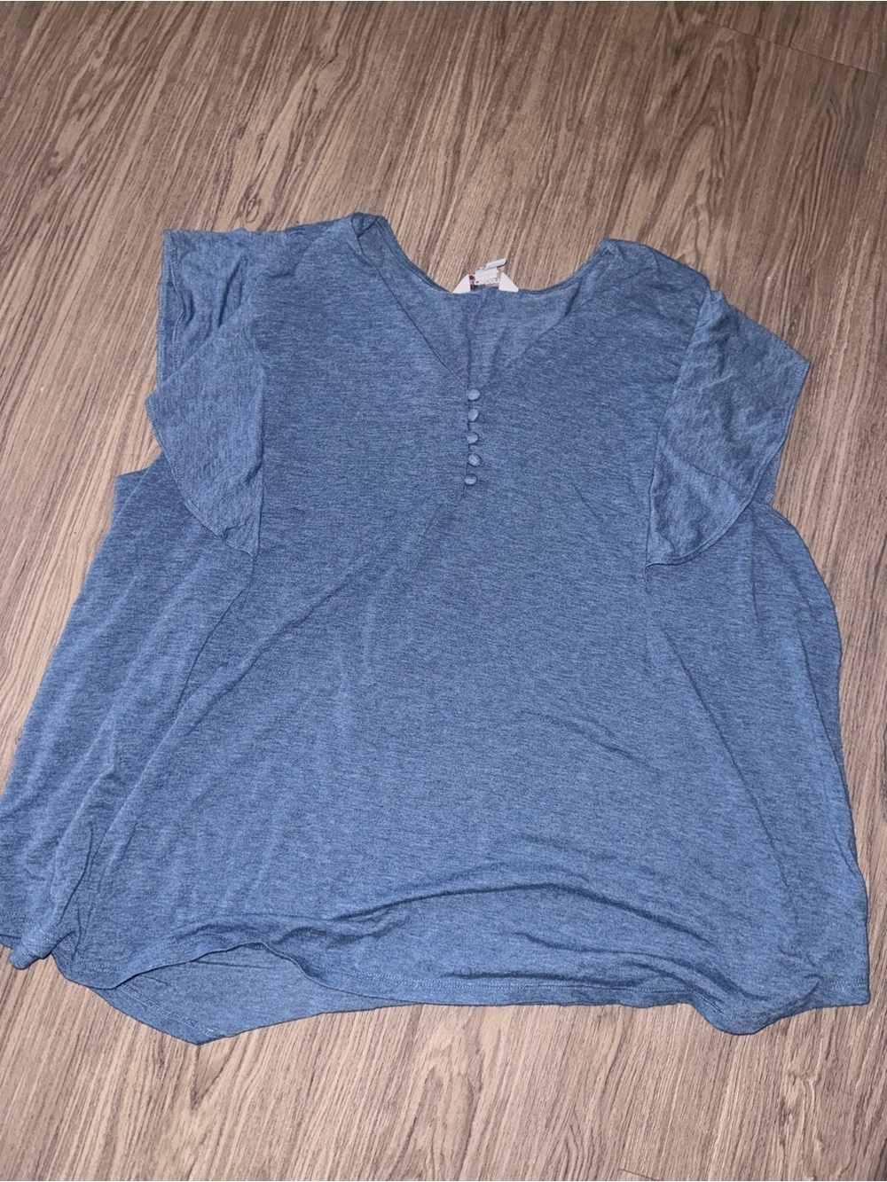Liz Claiborne Heathered Blue Short Flutter Sleeve V-Neck Top